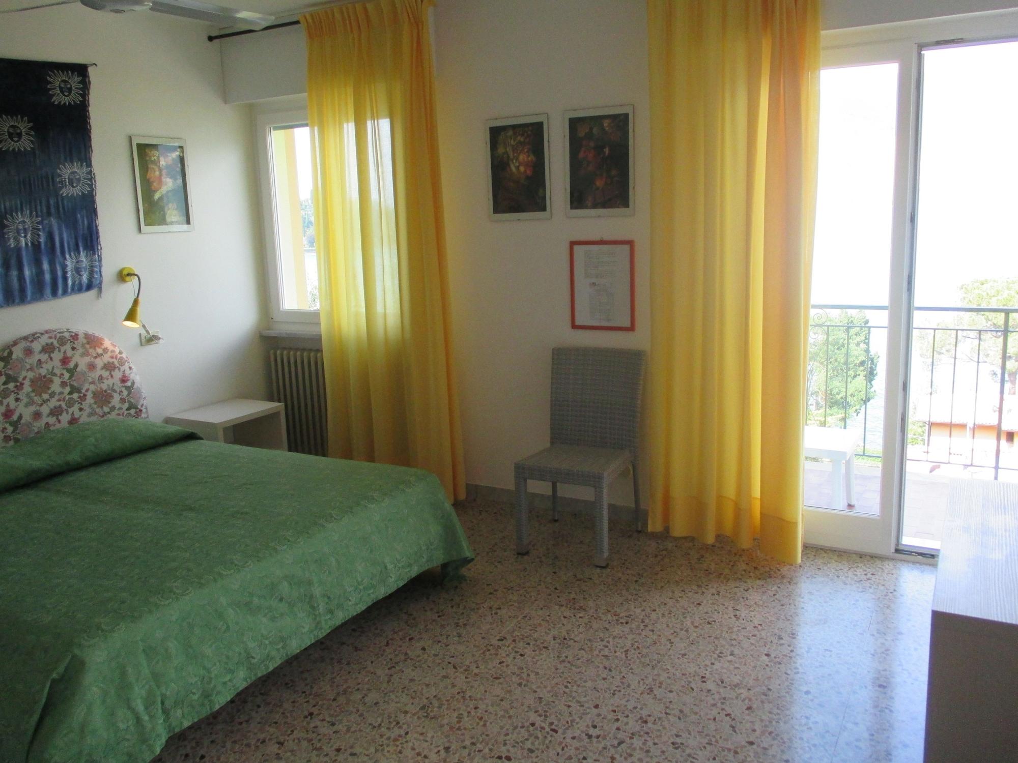 Hotel Casa Popi Malcesine Eksteriør bilde