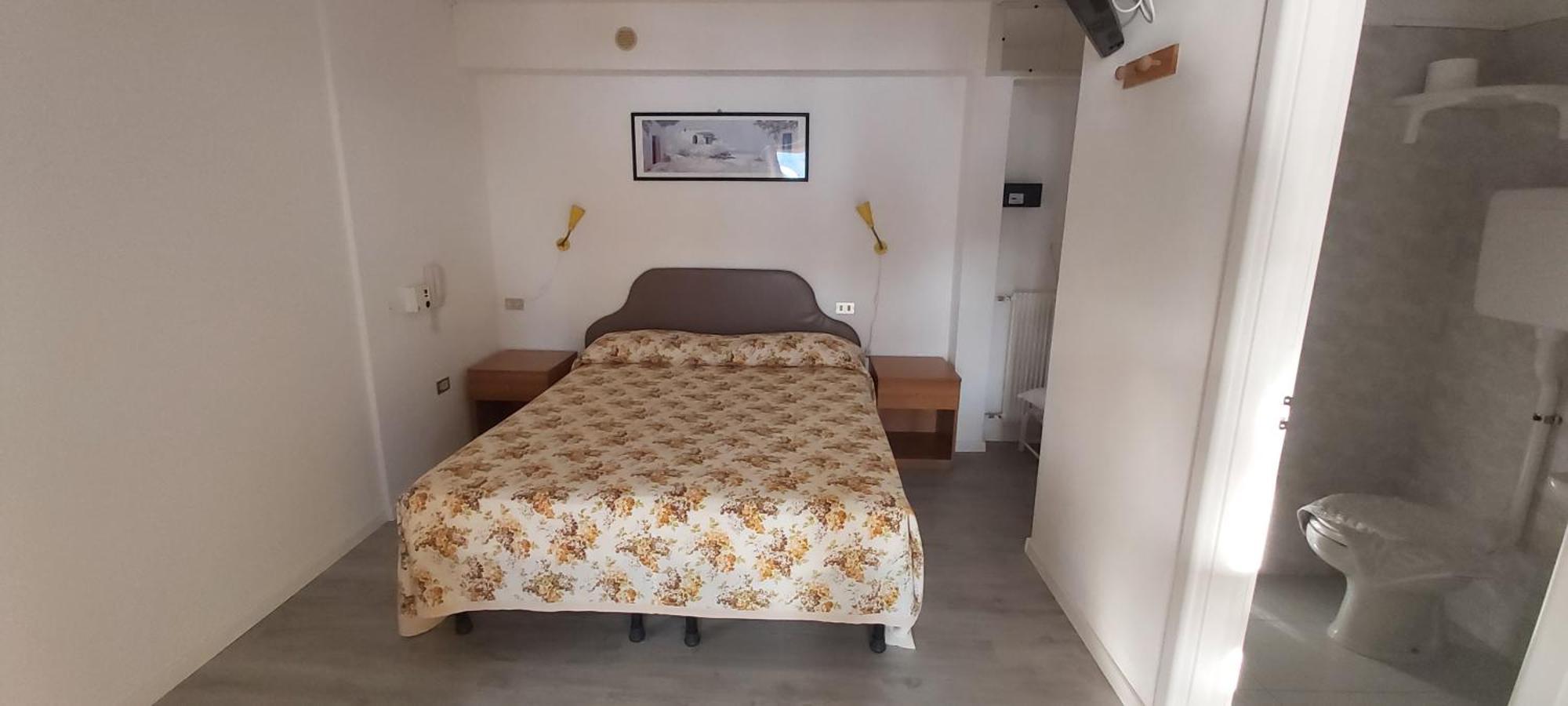 Hotel Casa Popi Malcesine Rom bilde