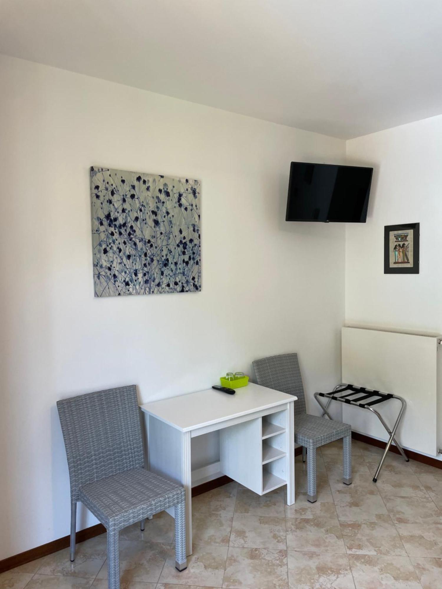 Hotel Casa Popi Malcesine Eksteriør bilde