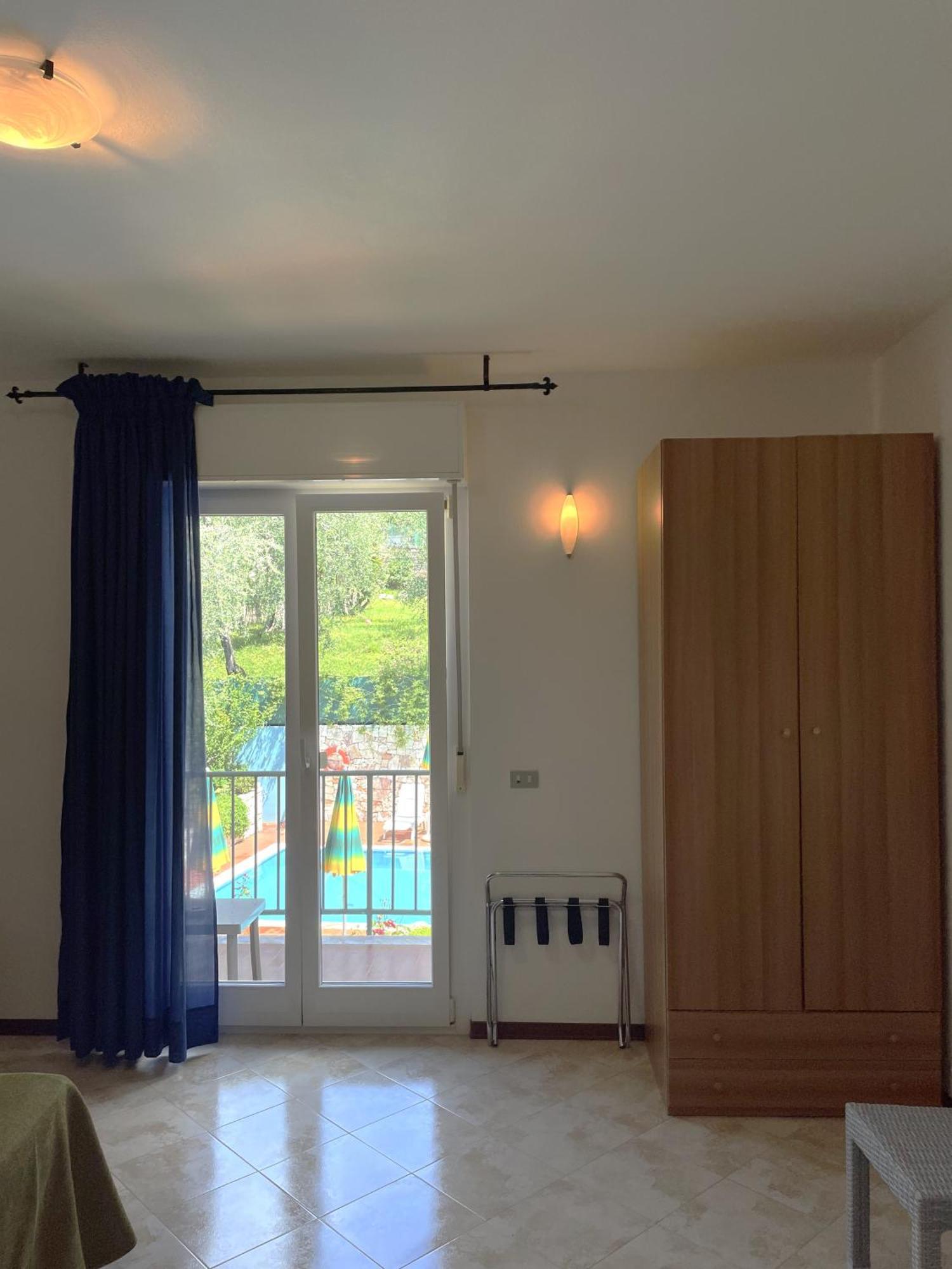 Hotel Casa Popi Malcesine Eksteriør bilde