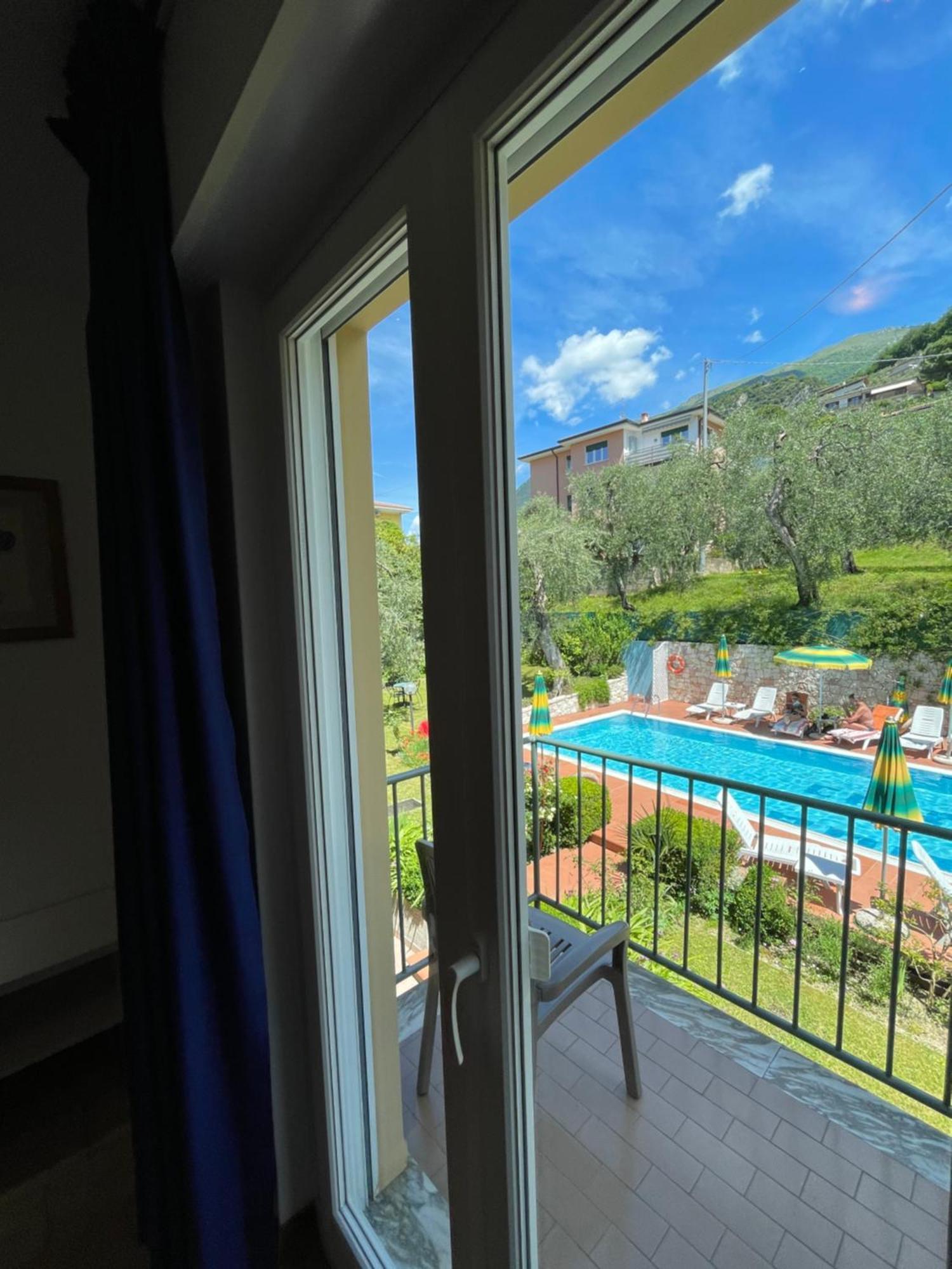 Hotel Casa Popi Malcesine Eksteriør bilde