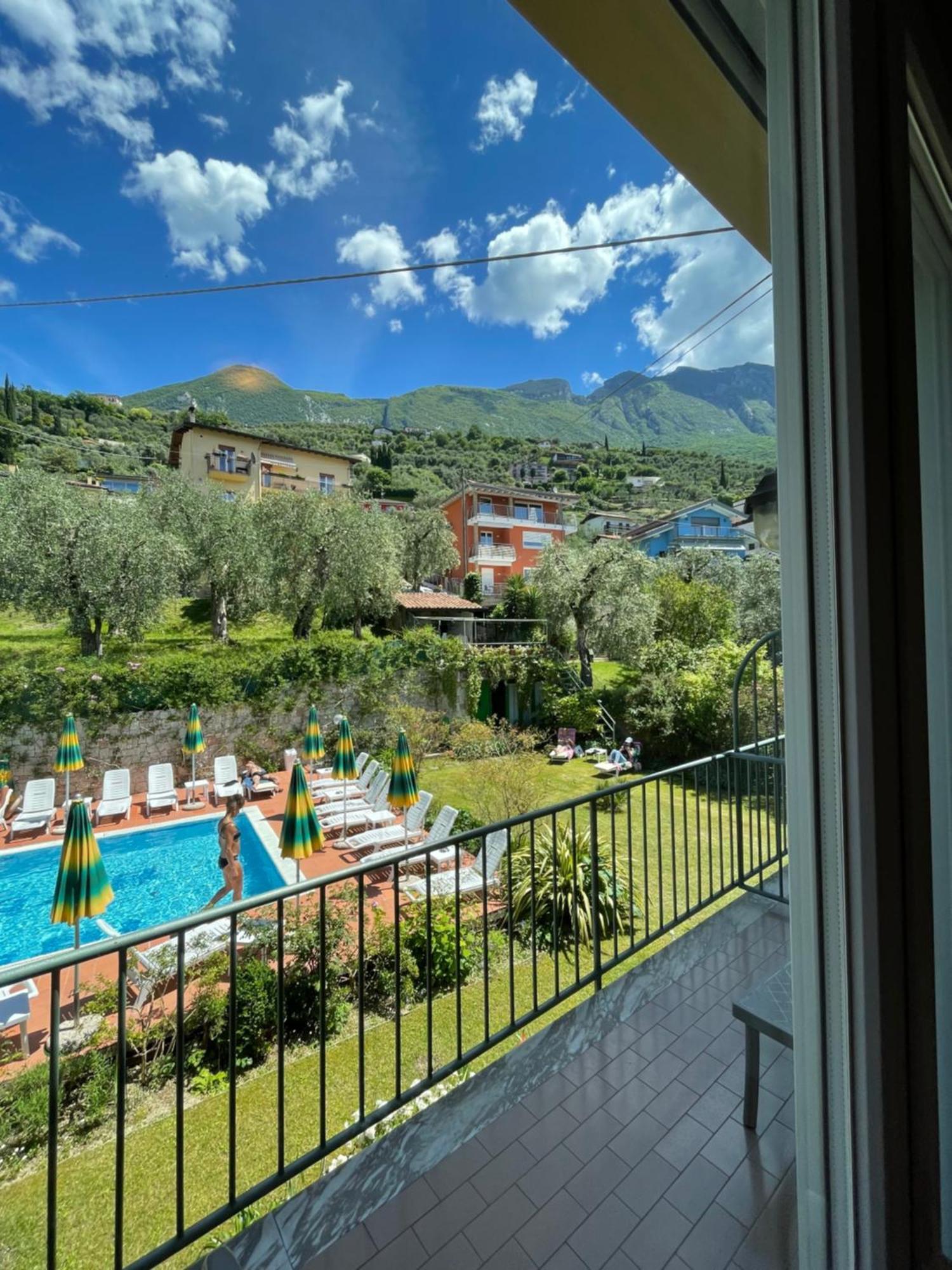 Hotel Casa Popi Malcesine Eksteriør bilde
