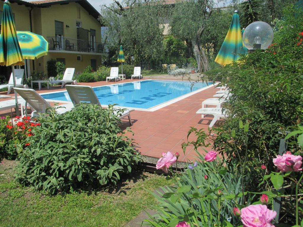 Hotel Casa Popi Malcesine Eksteriør bilde